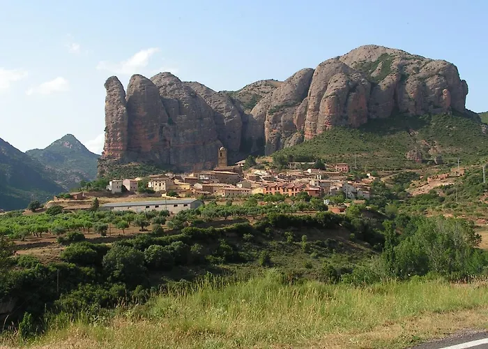 Vila Casa Mallos De *