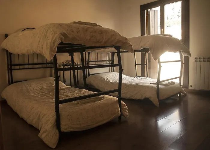 Vila Casa Mallos De *